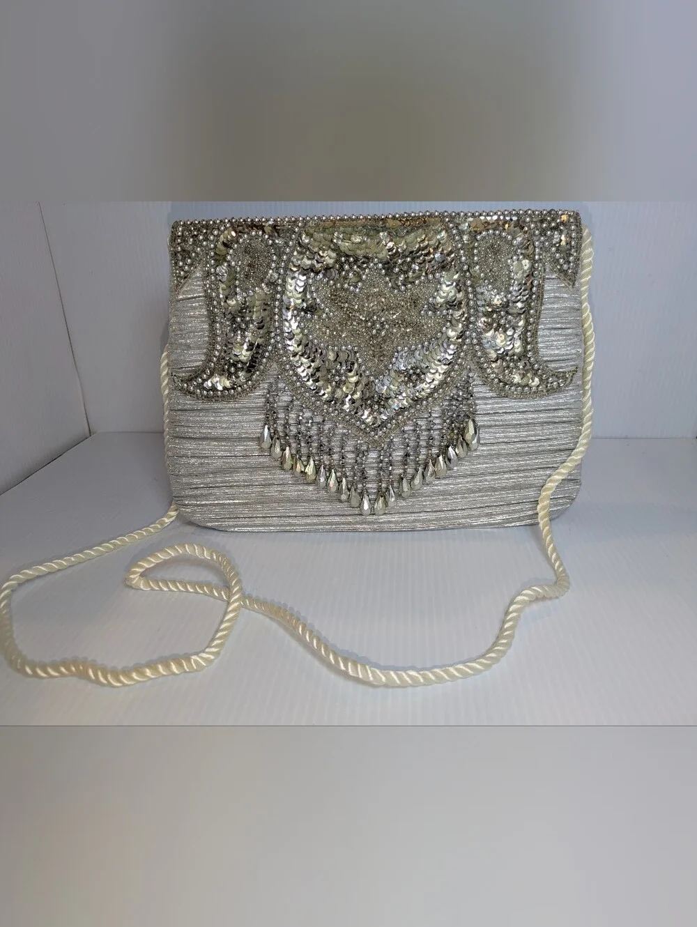 Whittall & Shon Silver Beaded Sequin Evening Clutch Crossbody Purse Vintage Glam